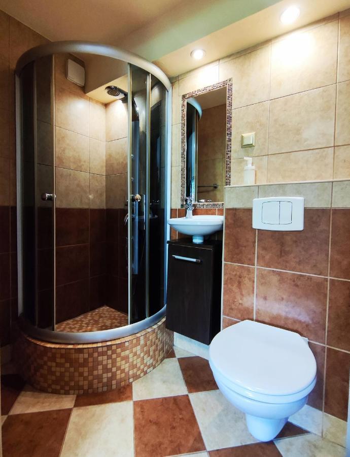 Najlepsze Miejsce - Pokoje I Apartamenty W Krakowie Exterior photo